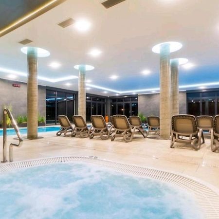Morze Kolobrzeg Basen Kryty Apartment ภายนอก รูปภาพ