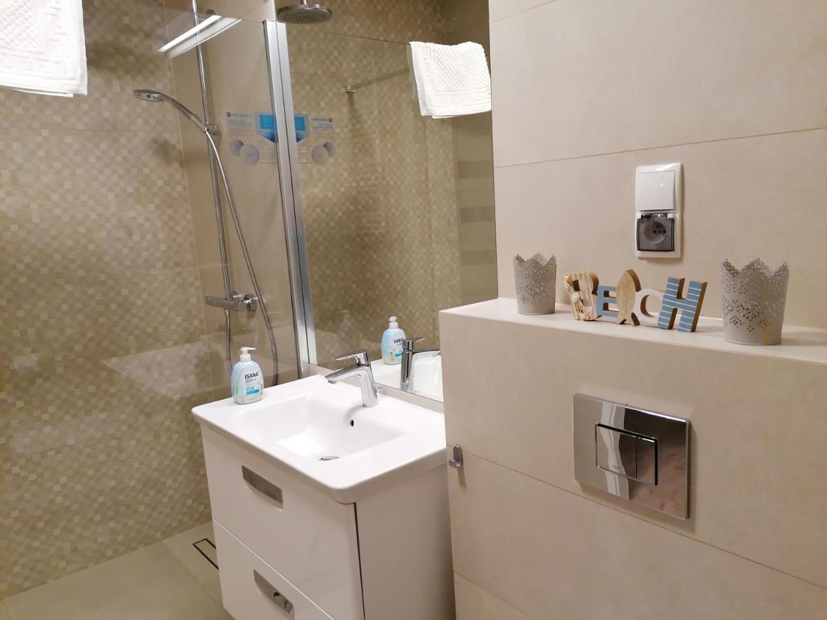 Morze Kolobrzeg Basen Kryty Apartment ภายนอก รูปภาพ