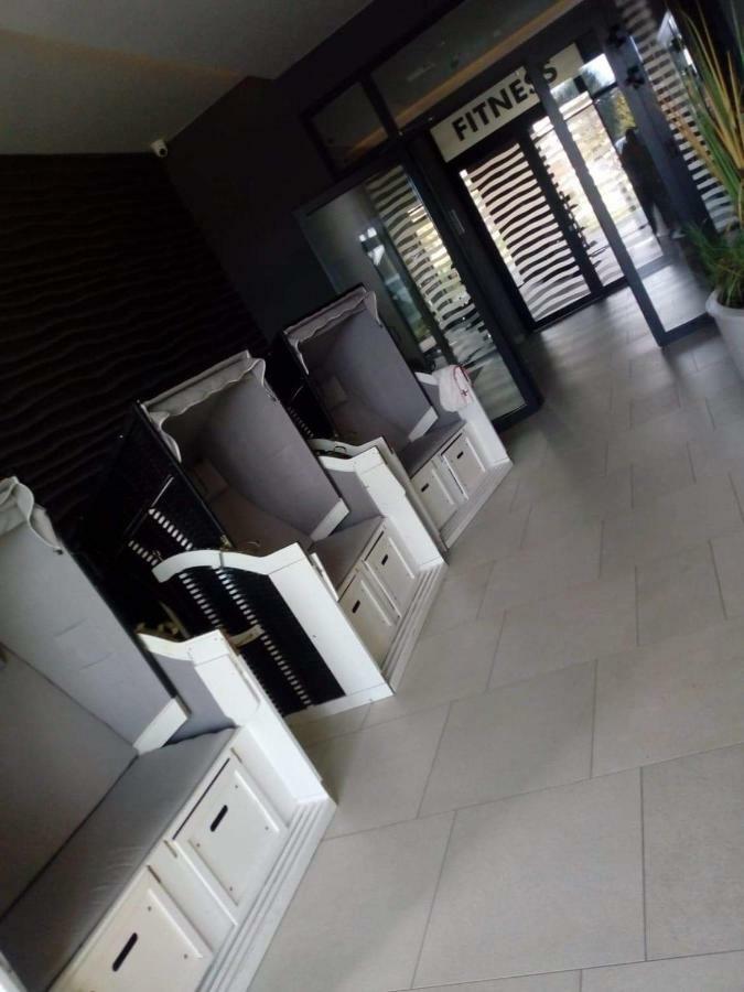 Morze Kolobrzeg Basen Kryty Apartment ภายนอก รูปภาพ